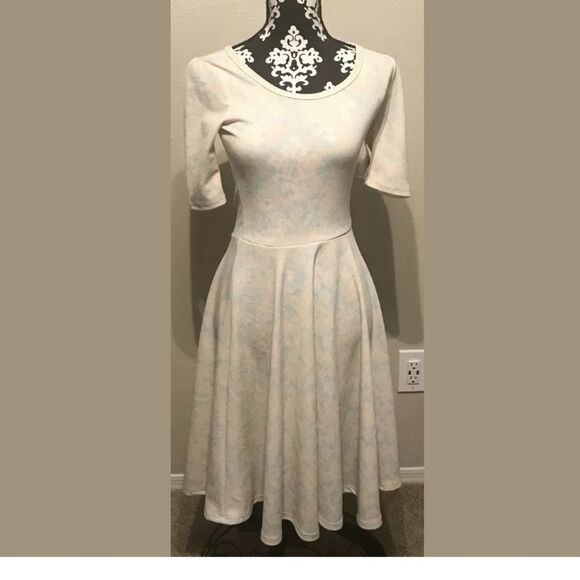 LulaRoe Peach Nicole Dress NWT - Picture 1 of 4